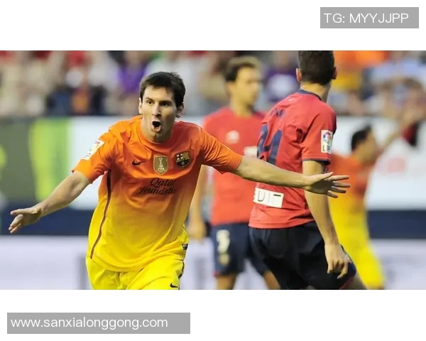 足球明星高清壁纸艺术图集展现球场风采与激情瞬间